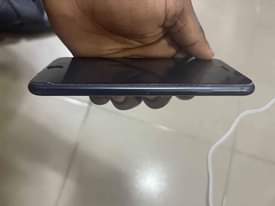 A picture of iPhone 7 plain storage 128Gb bettery health 100 bei 190k