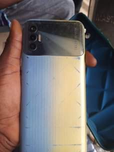 A picture of Tecno spark 8p