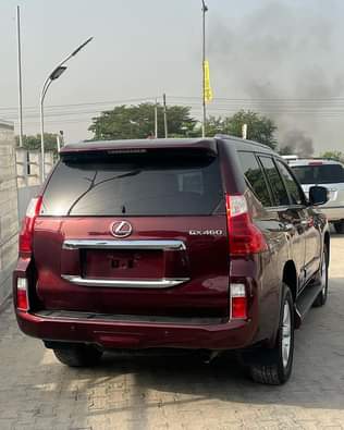 A picture of FOREIGN USE 2013 LEXUS GX460