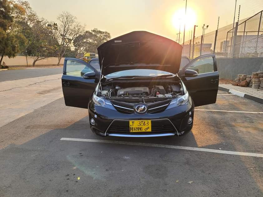 toyota auris