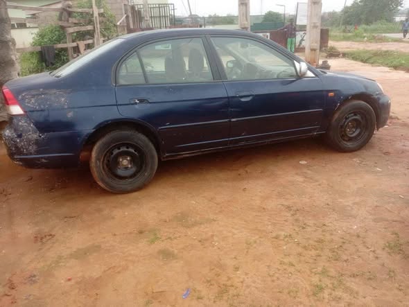 A picture of HONDA CIVIC 2003 PURE FIRST BODY PAN ENGINE GEAR NO