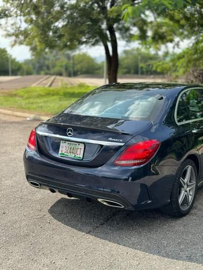 A picture of FOR SALE Super clean Foreign used Mercedes Benz C400 4