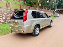 A picture of Nissan Xtrail 2008 At 42 m 0706044260 0774245262