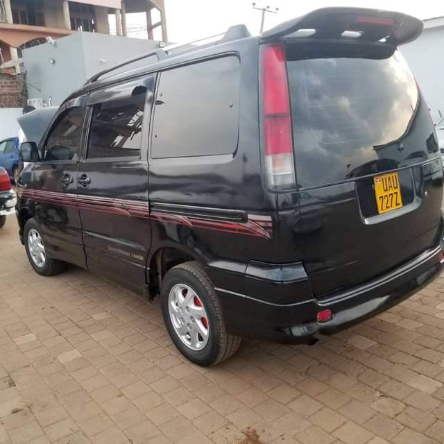 A picture of Noah van Road Tourer 4wD