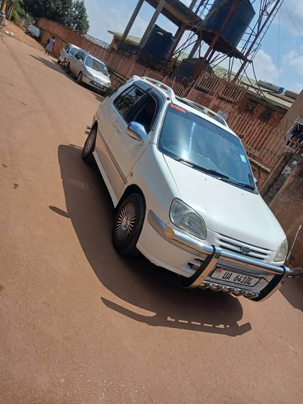 used toyota raum