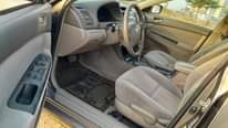 A picture of 2006 Toyota Camry LE in its first body state with