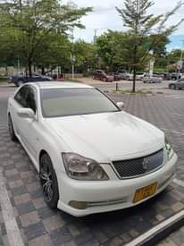 A picture of Toyota CROWN ATHLETE