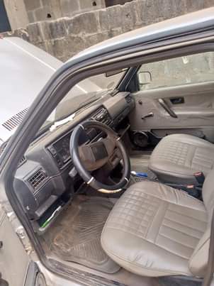 A picture of Golf 2 painted on first body Automatic buy and drive