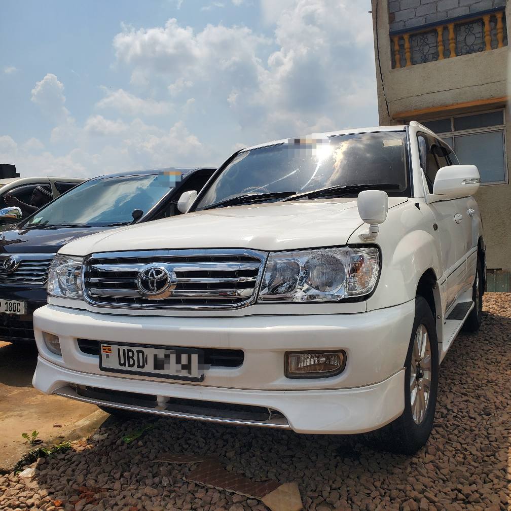 A picture of V8 2002 55M
