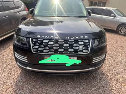 A picture of Range rover model 2015