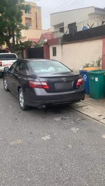 A picture of TOYOTA CAMRY 2008
