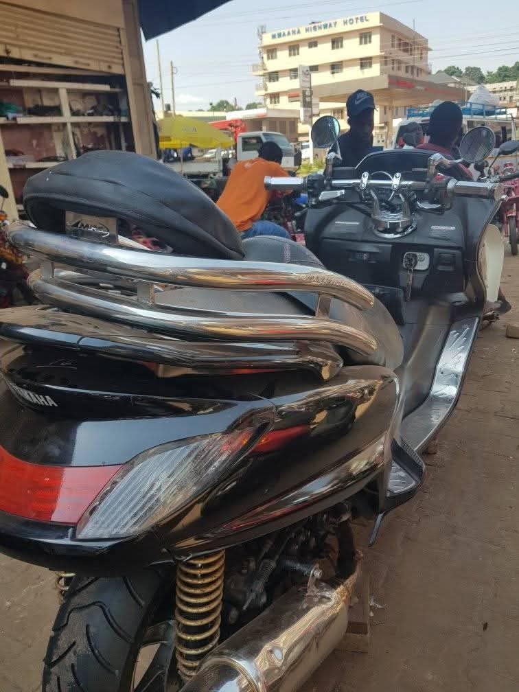 A picture of Yamaha majesty