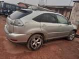 A picture of Lexus Rx 330 2005