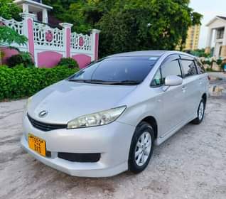 A picture of TOYOTA WISH NEW MODEL BEI 14 8M 0682287760