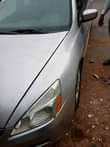A picture of Honda discussion conntinue forsale and u can also hit me