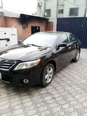 A picture of Toyota Camry spider 2010