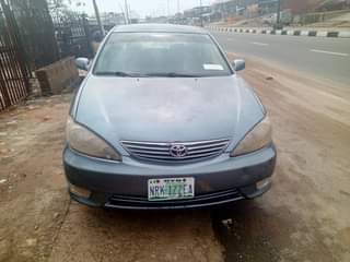 A picture of Toyota Camry big daddy 2004
