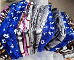 classifieds/blankets