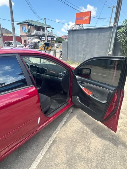 A picture of 2007 Toyota corolla
