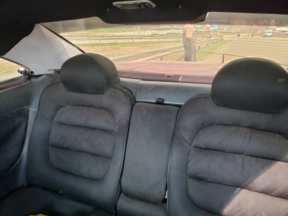 A picture of Peugeot 406