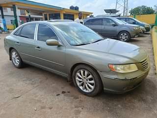 A picture of 2006 Hundai limited Available for sale or swap Deal call