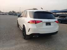 A picture of Mercedes Benz G L E 350