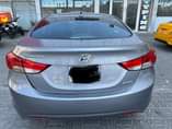 A picture of Honda Elentra Usa model 2013 1 6 CC Evrithing ok