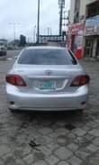 A picture of 2009 Toyota corolla with sound engine and gear chilling ac