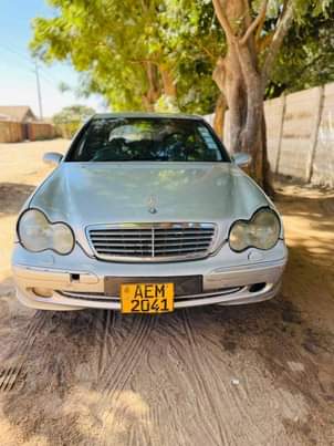 classifieds/cars mercedes