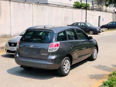 A picture of Direct 2006 Toyota matrix buy and travel 4Cylinder Pure Baking