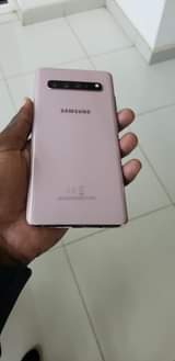 A picture of Samsung S10 5G