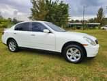 A picture of Nissan 10m