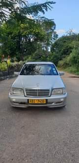 classifieds/cars mercedes