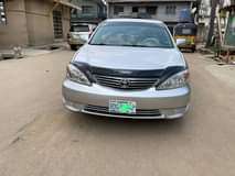 A picture of TOYOTA CAMRY 2004