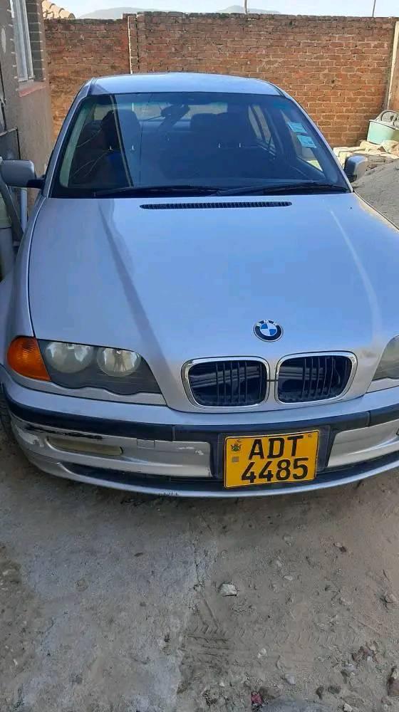 classifieds/cars bmw