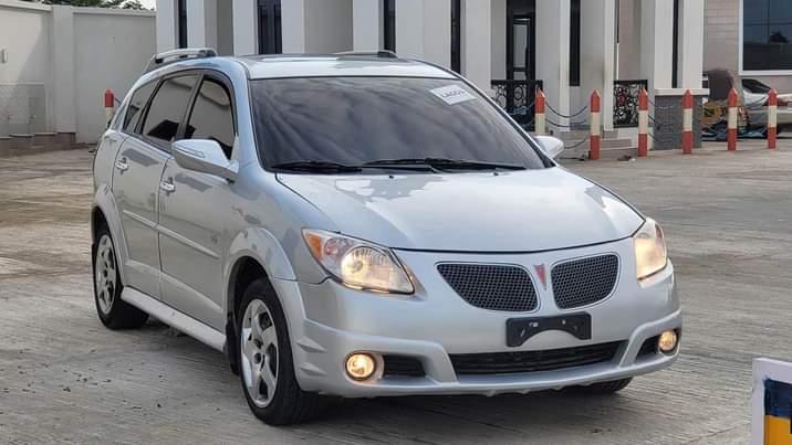 A picture of Vibe 2006 model