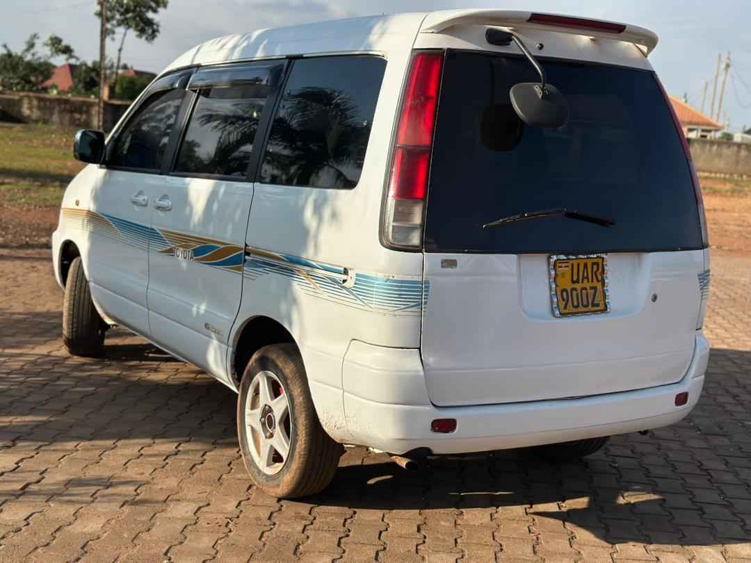 A picture of 2001 Japan toyota