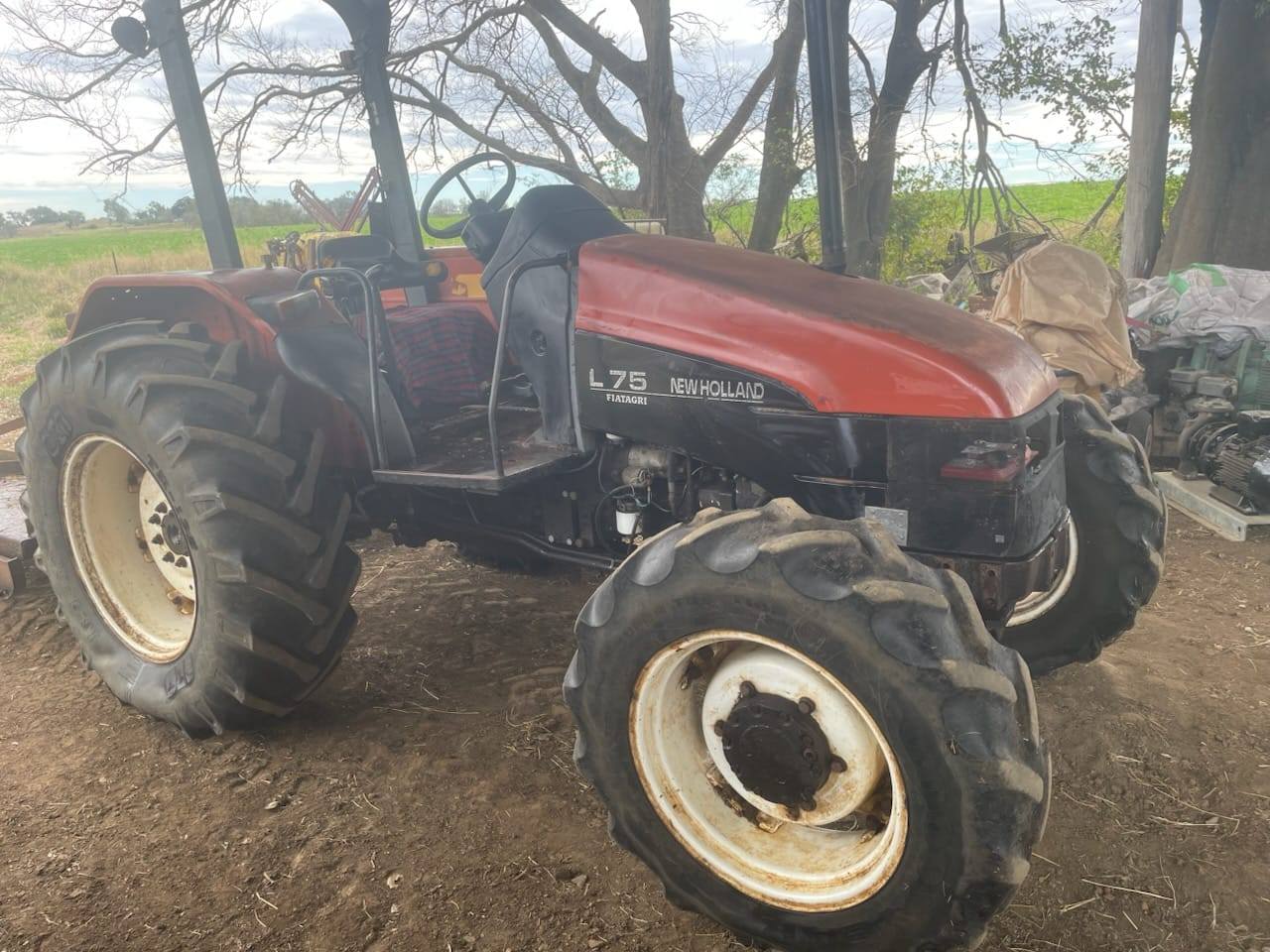 A picture of Tractor and excavator for sell