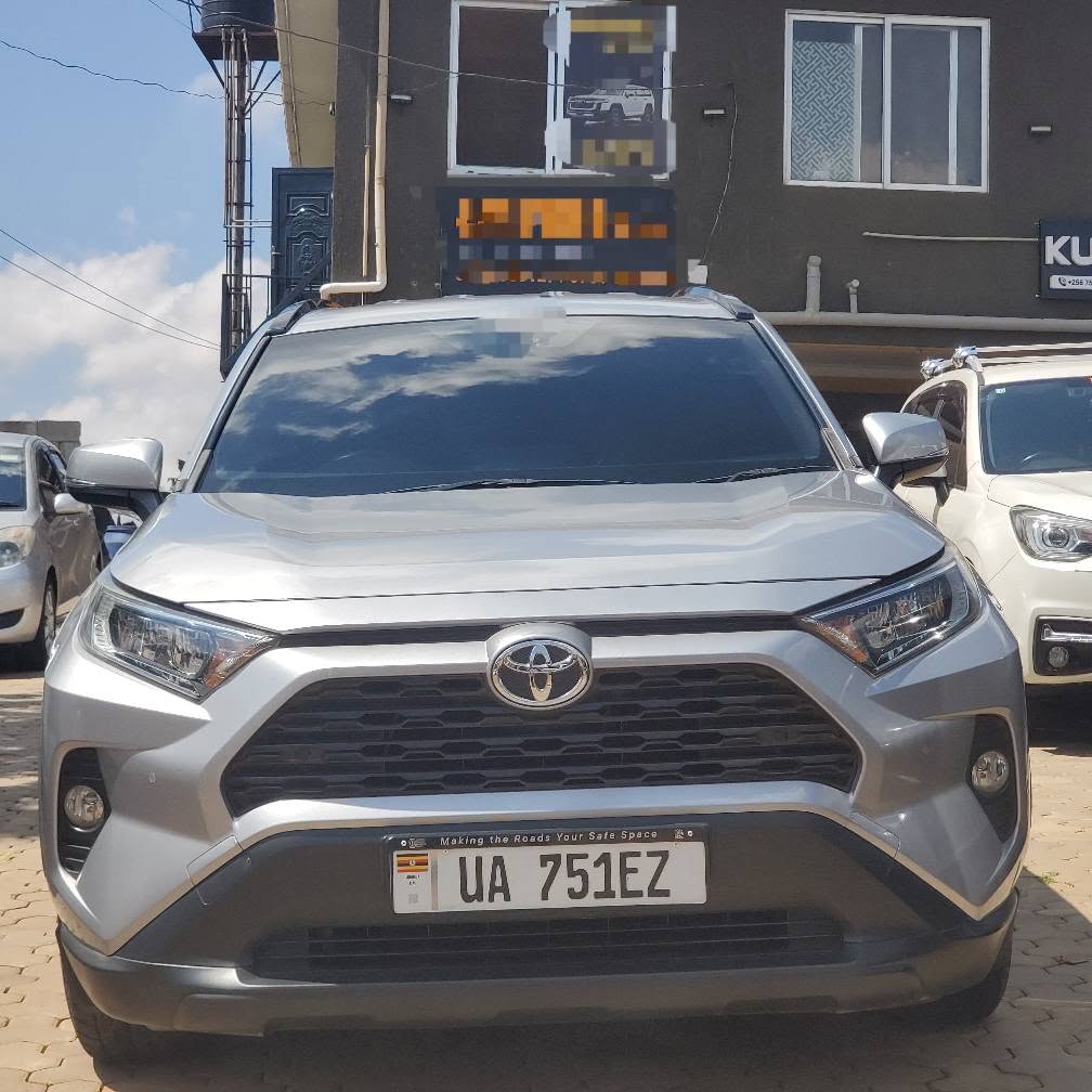 A picture of RAV4 2020 115M