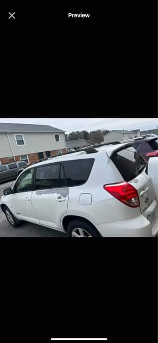 A picture of 2007 Toyota RAV4 Limited Sport Utility 4D