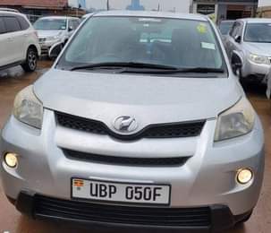 A picture of 2008 Toyota IST 1.5cc