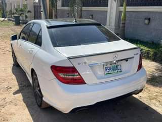 A picture of CLEAN MERCEDES BENZ C300 20102013 WITH POP UP SCREEN BUY
