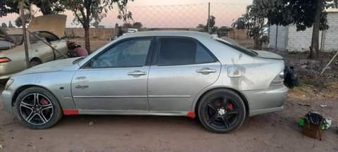 used toyota altezza