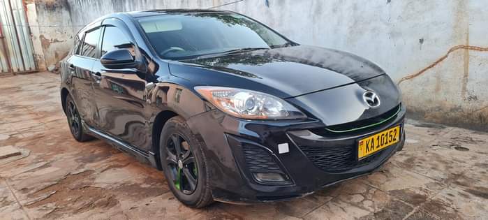 mazda axela