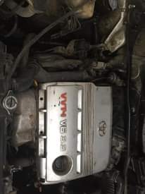 A picture of DEALER MARKET 2005 registered Highlander 3rows untouched complete first body