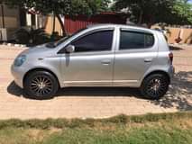 A picture of Vitz old model