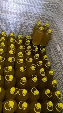 A picture of Sunflower cooking oil