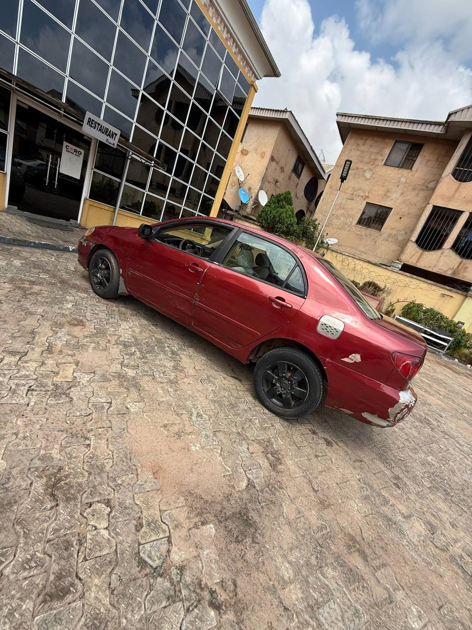 A picture of Sharp Toyota Corolla 04 with engine nd gearbox working perfectly