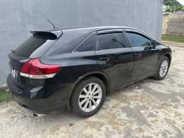 A picture of 2010 MODEL TOYOTA VENZA 4 PLUGS ENGINE Price 9 5M