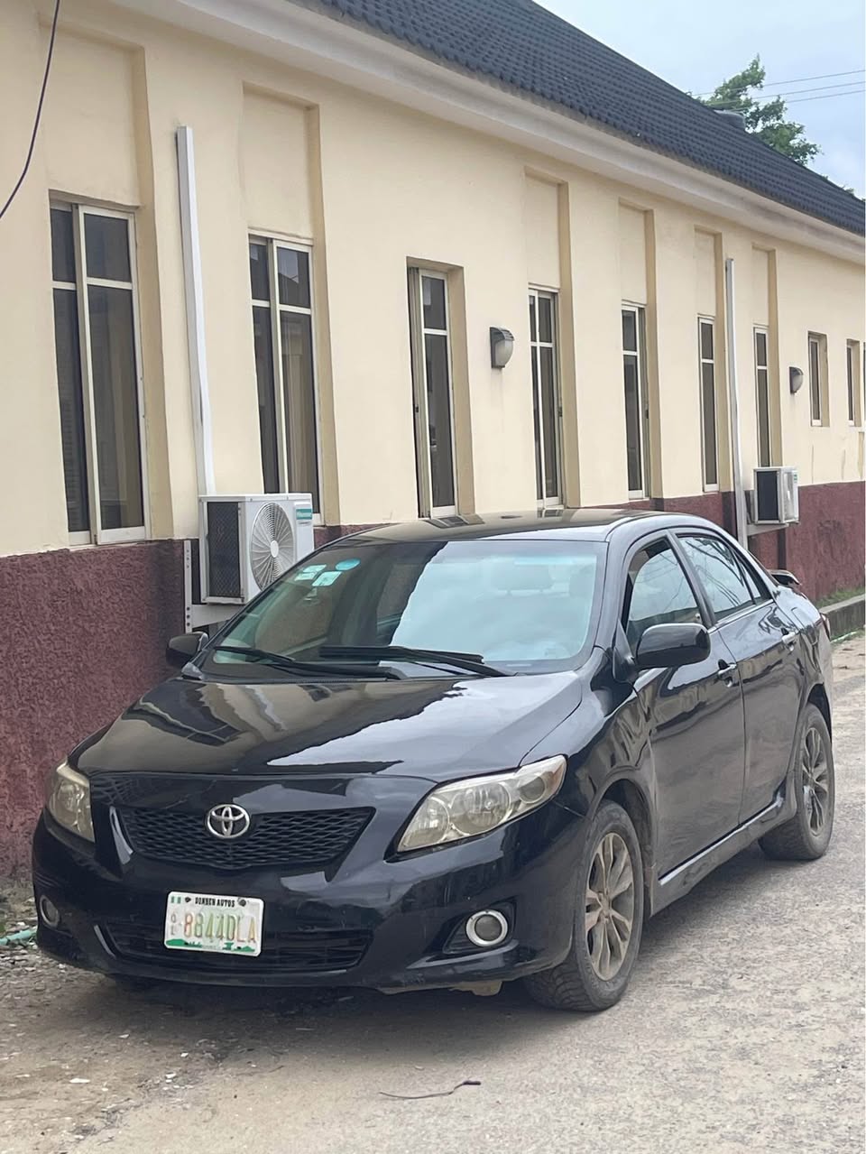 A picture of URGENT SALE 2010 Corolla 5.450m